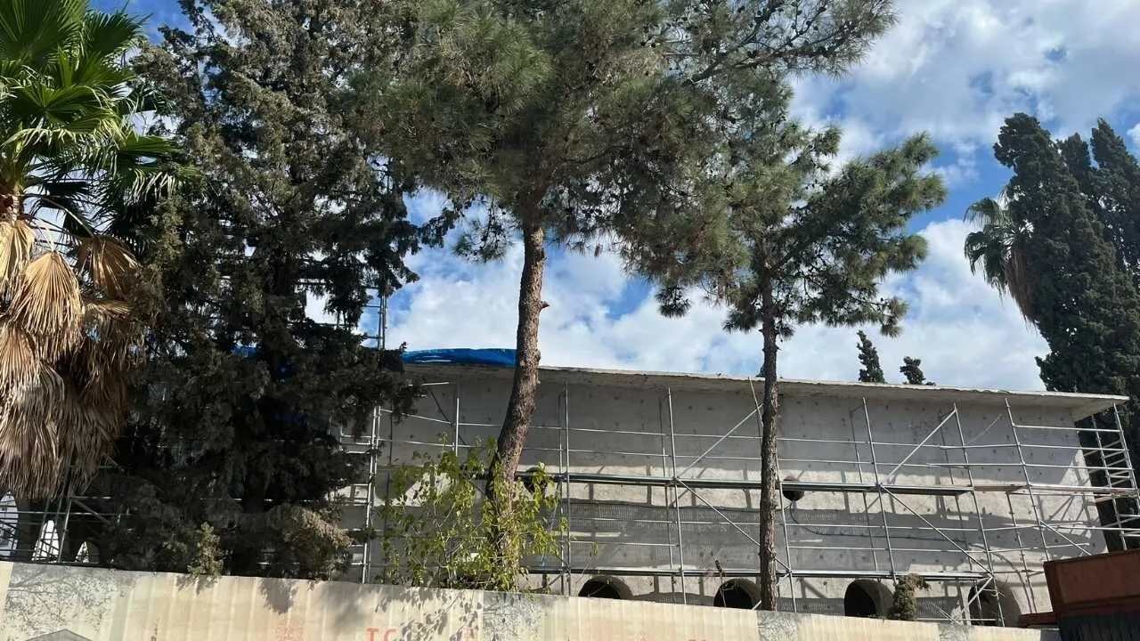 Osmaniye’nin Kalbindeki Tarihi Yapıda Dikkat Çeken Sessizlik (4)