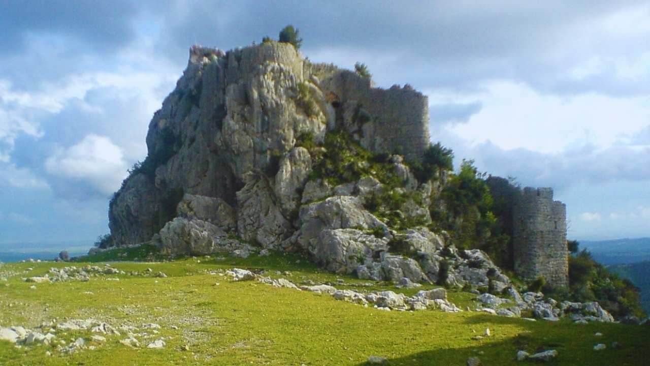 Osmaniye'nin Stratejik Gizli Kaleler (2)