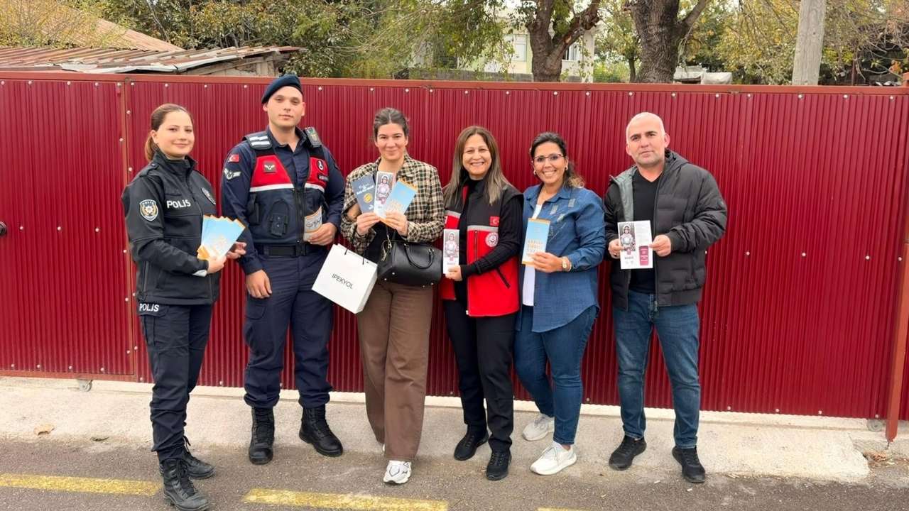 Toprakkale'de Kadına Yönelik Şiddete Karşı Üçlü Mücadele Hamlesi! (1)