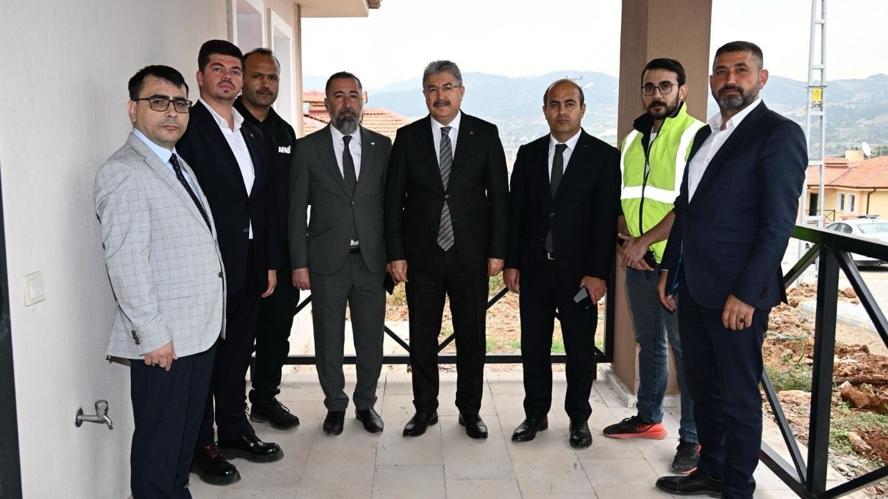 Vali Erdinç Yılmaz, Düziçi Akçakoyunlu’daki Deprem Konutlarında Incelemelerde Bulundu