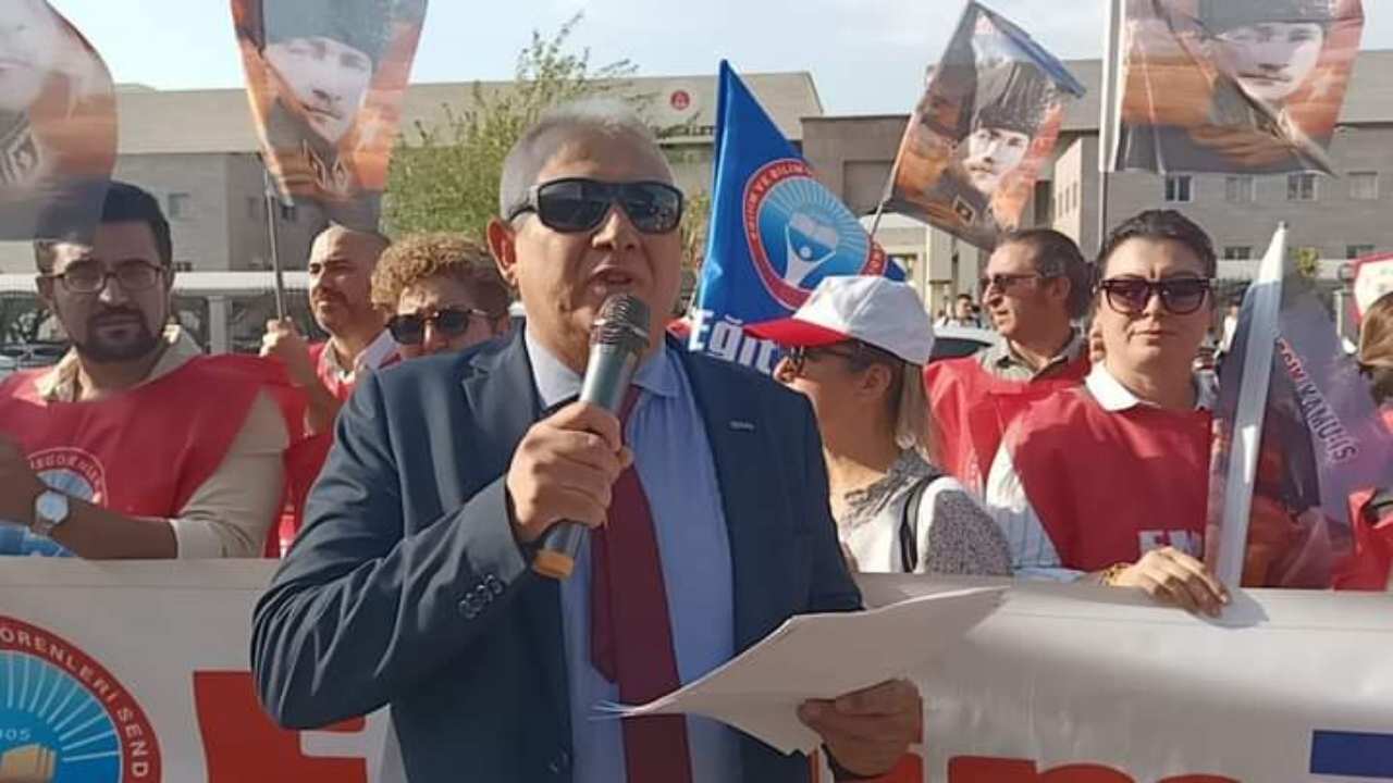 19 Aralık’ta Türkiye Genelinde Hayat Duracak! Memurlar İşi Bırakacak! (2)