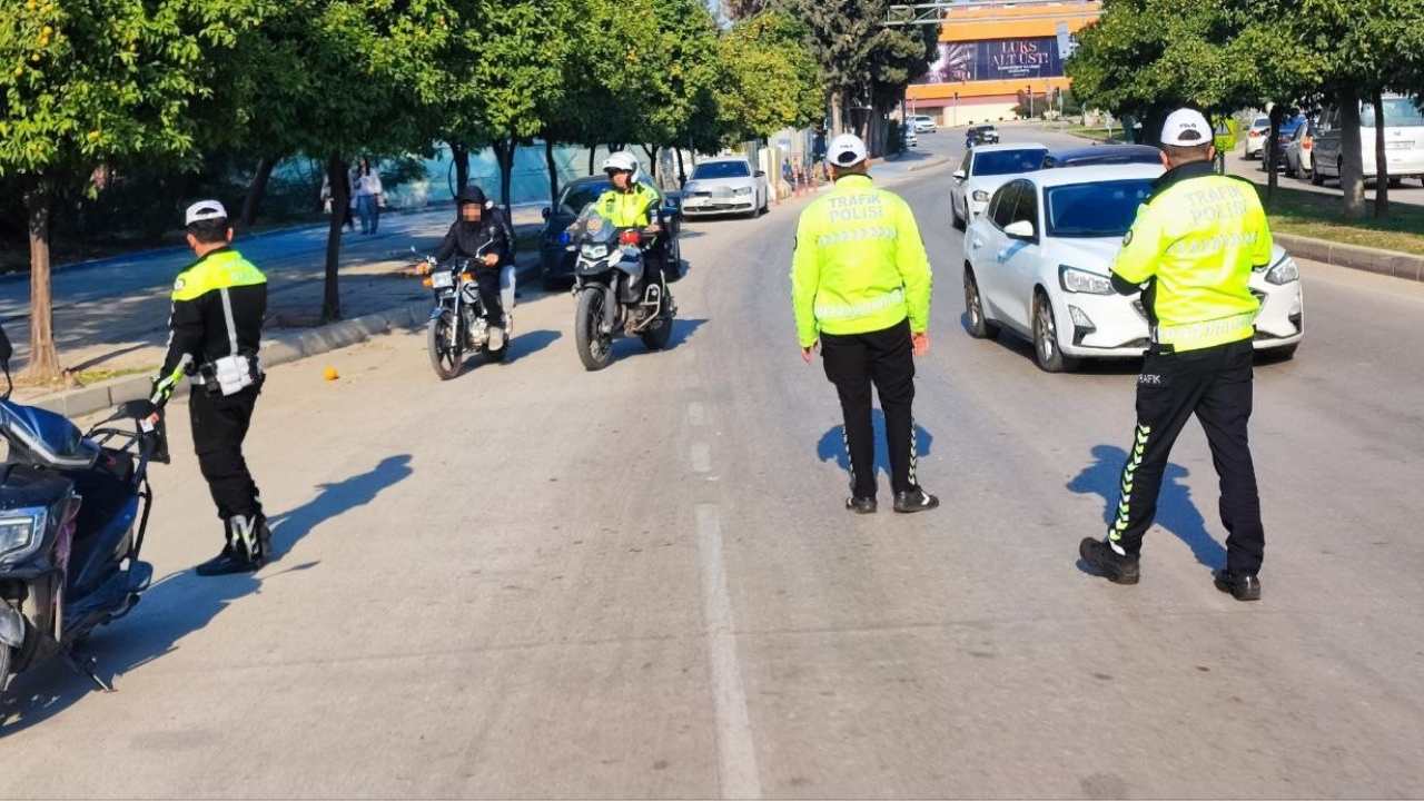 Adana’da Her İki Motosikletliden Biri Ceza Yedi (1)