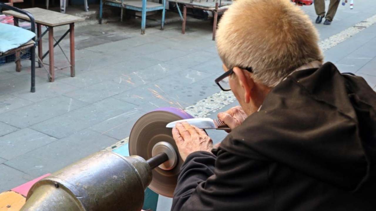 Antalya'da 60 Bin Lira Maaşla Çalışacak Çırak Bulamıyor (2)