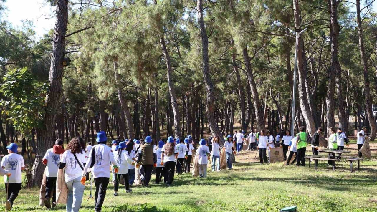 Antalya’da Öğrenciler Orman Atıklarının Tehlikesini Uygulamalı Öğrendi (2)