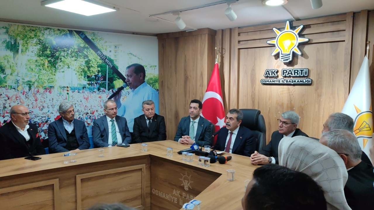 Bakan Tekin’den Osmaniye'de Muhalefete Sert Eleştiri Hizmet Yerine Başka Öncelikleri Var (1)