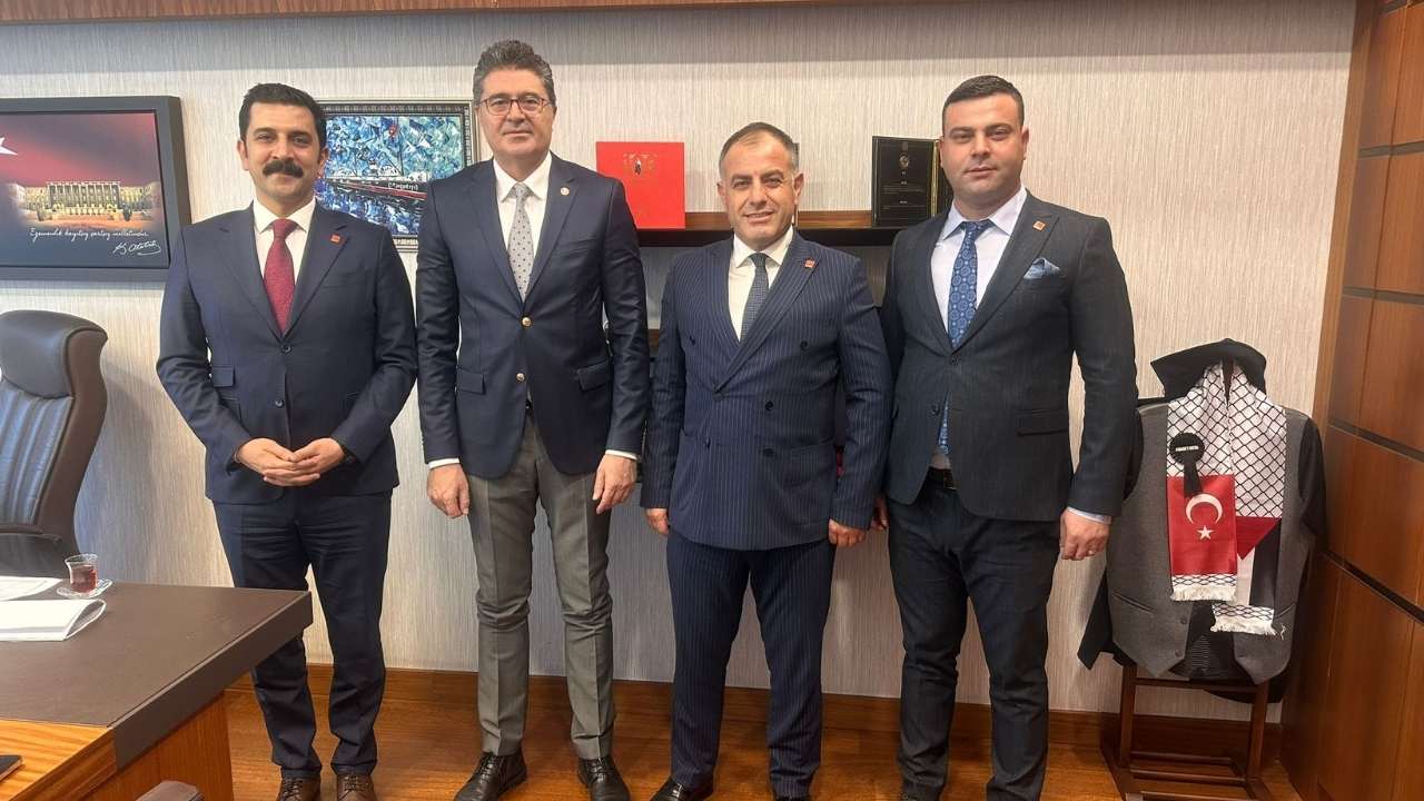 Chp'li Mahmut Yaş'tan Özgür Özel'e Osmaniye Raporu! Yerel Yönetim Ve Örgütlenme Değerlendirildi (2)