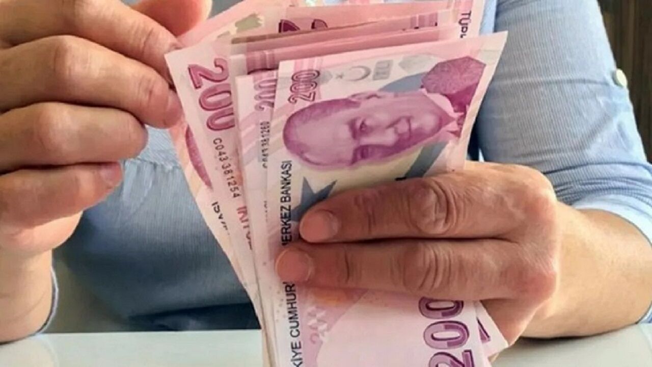 Devlet Emeklileri Icraya Vermeye Başladı! Evlere Tebligat Gidiyor