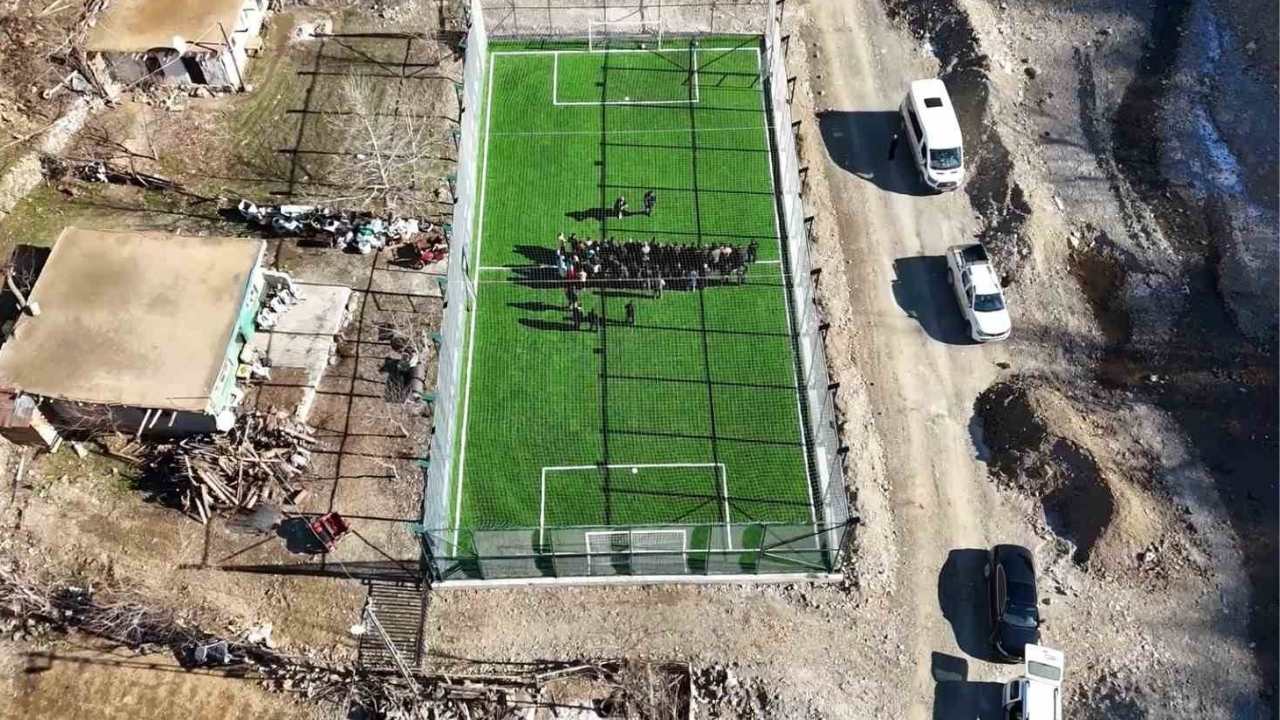 Feke’de Her Mahalleye Eşit Hizmet Sözü “Ayrım Yapmadan Çalışıyoruz” (2)