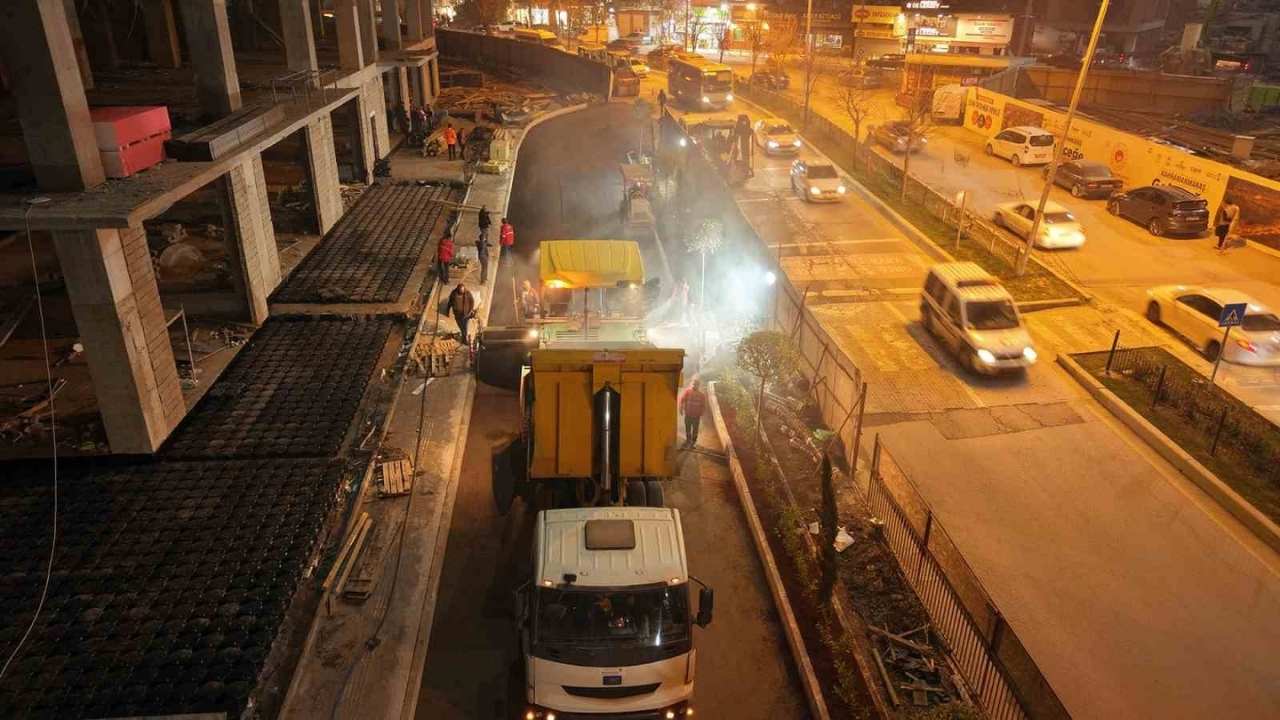 Gece Gündüz Demeden, Yollara Konfor Geliyor (2)