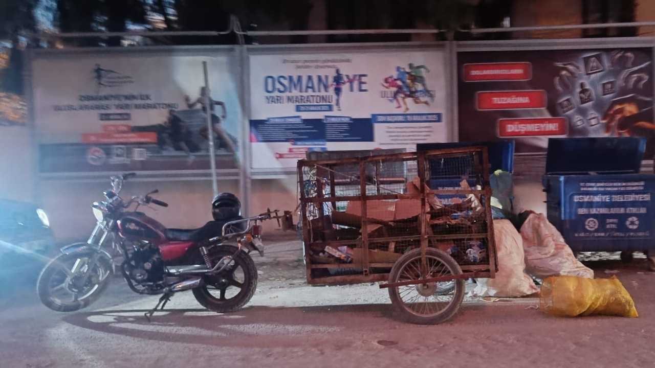 Kağıtçı Osmaniye Gece (3)