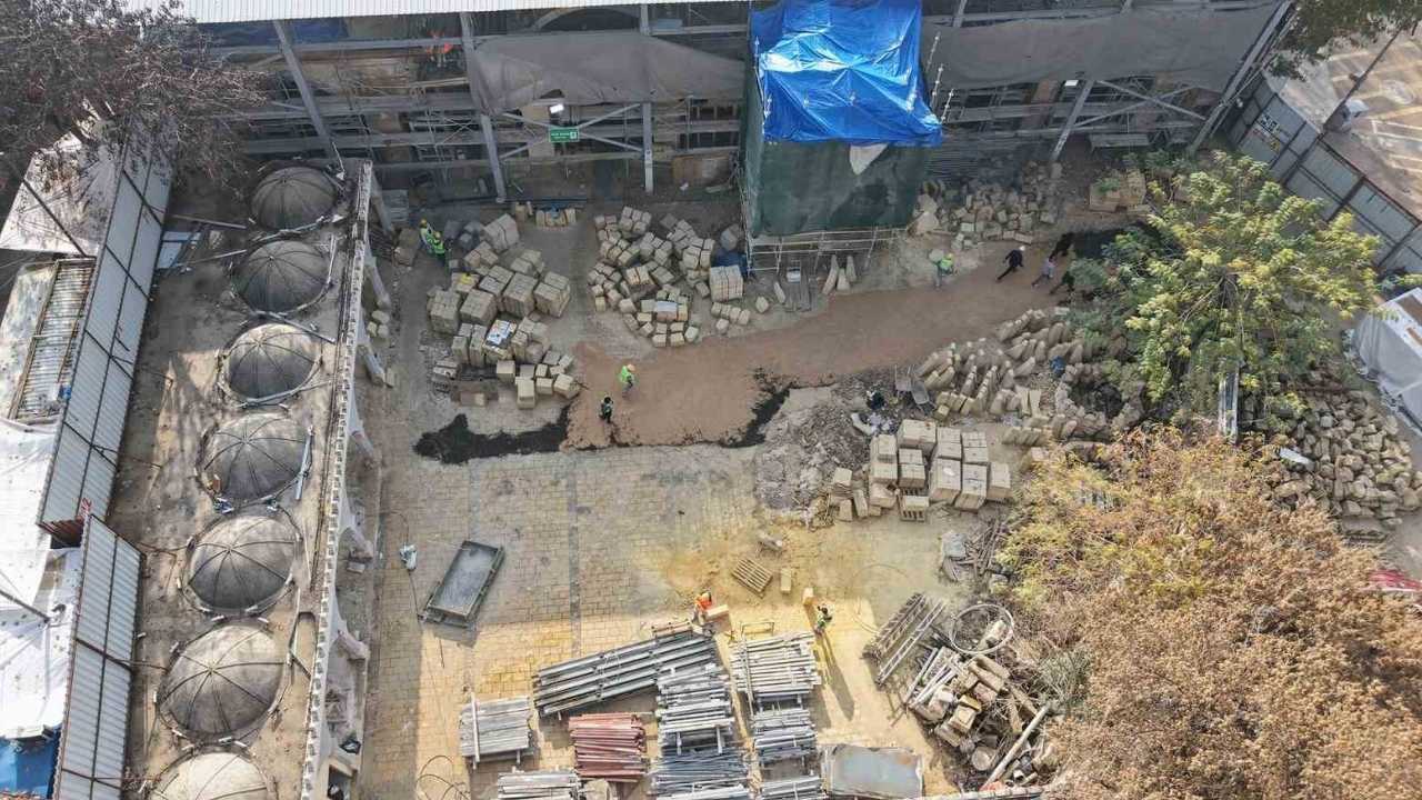 Kahramanmaraş’ın Tarihi Geceye Direniyor Ulu Camii Ve Kale Ayağa Kalkıyor (2)