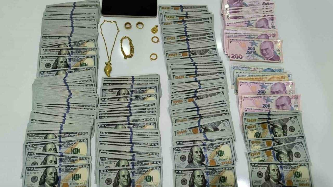 Mersin’de Büyük Dolandırıcılık Operasyonu (2)-1