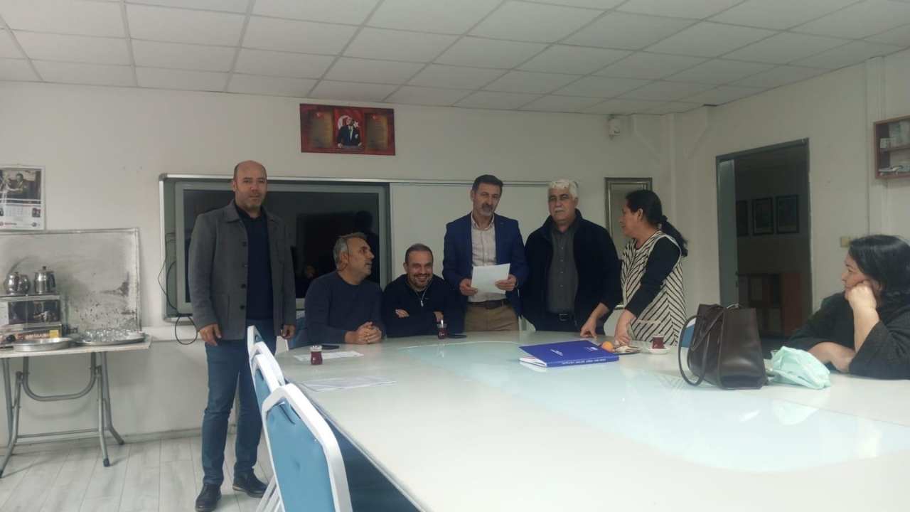 Öğretmene Saldırı Ülke Gündeminde Osmaniye Eğitim İş’ten Yıllardır Biriken Krize Sert Uyarı (5)