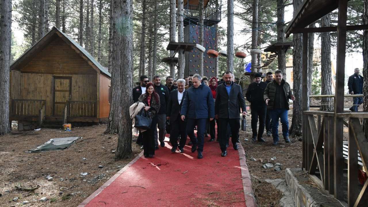 Osmaniye Belediyesi'nden Aile Yaşam Merkezleri Ve Yeşil Alan Hamlesi (1)