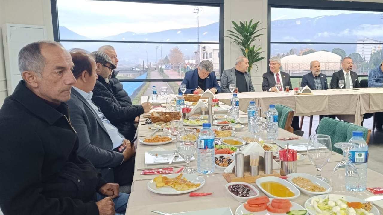 Osmaniye Milletvekili Gülsoy’dan Basın Toplantısında Hizmet Dökümü (4)
