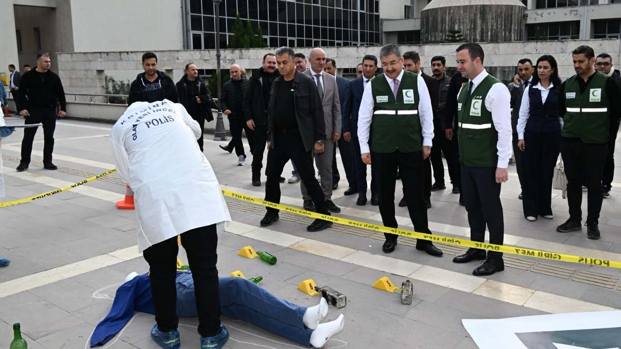 Osmaniye'de Alkol Gözlüğü Ile Bağımlılığın Riskleri Somutlaştırıldı (2)