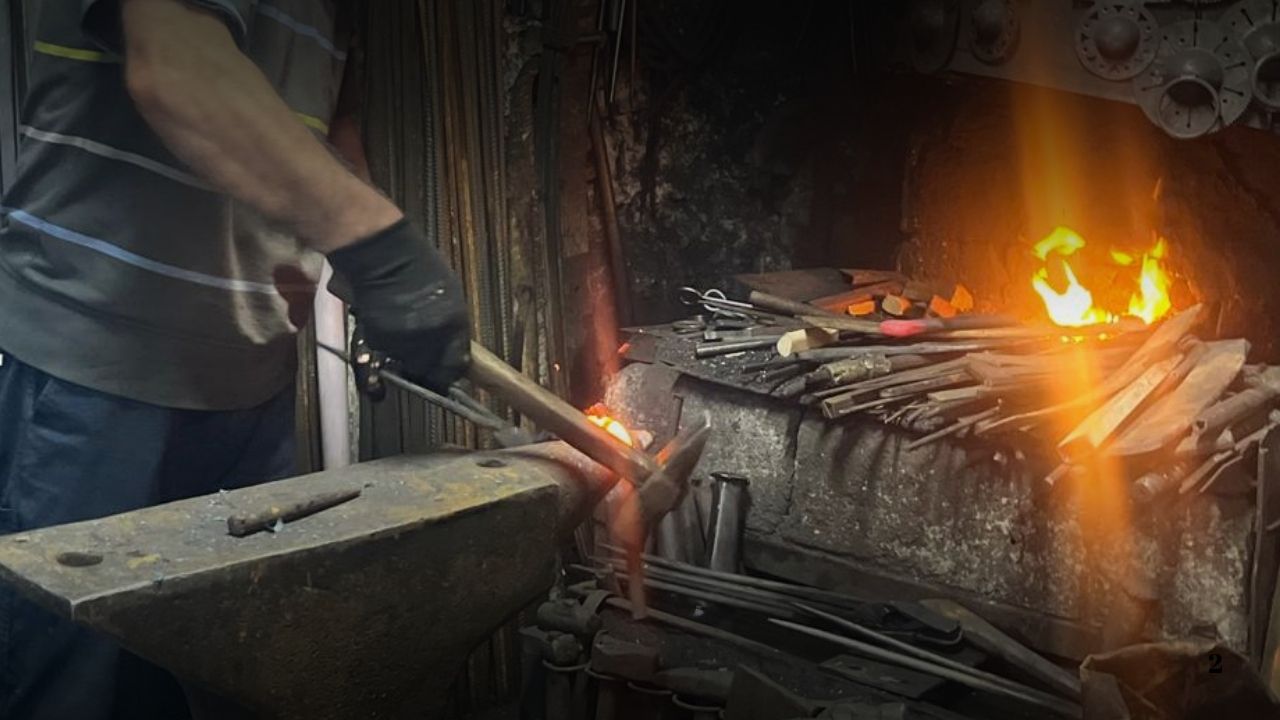 Osmaniye’de Demirci Akif Usta, Mesleğin Son Temsilcilerinden (2)