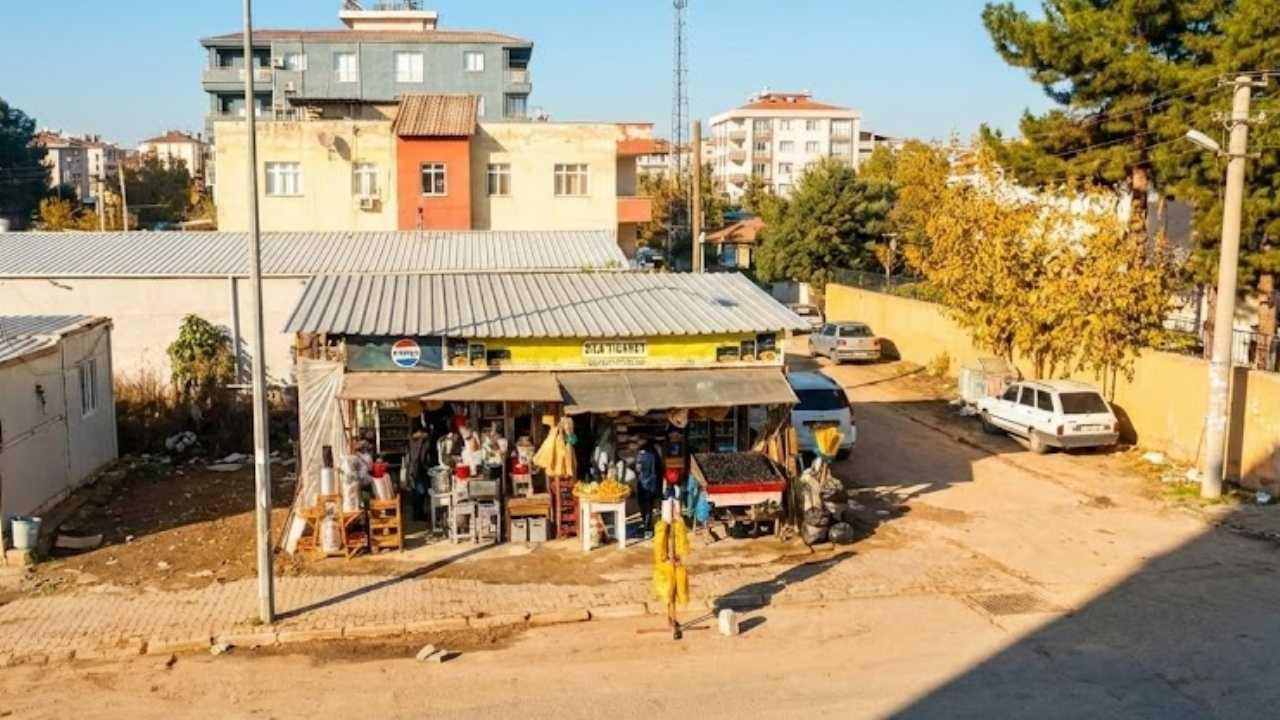 Osmaniye'de Depreme Meydan Okuyan Vitrin (3)