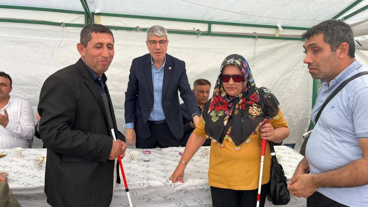 Osmaniye'de Engelliler Gününde Farkındalık Etkinliği (1)