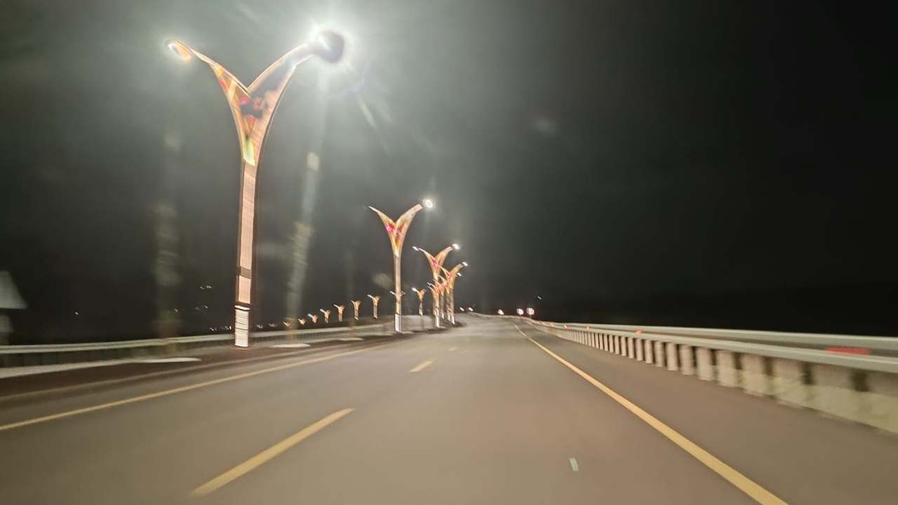 Osmaniye'de Sürücülerin Gözünü Alamadığı Manzara (3)