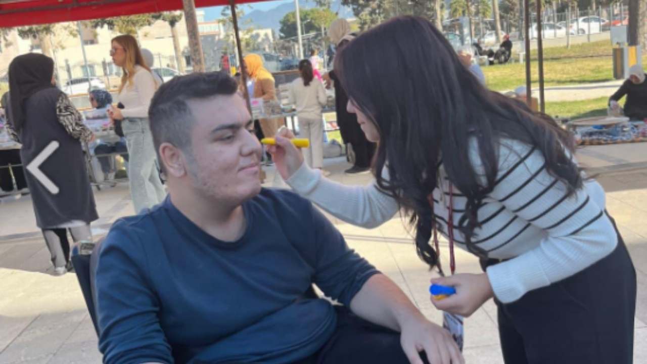 Osmaniye'de Umut Köprüsü Okü Genç İz Kulübü'nden Dmd Hastası Eray'a Dev Destek (3)-1