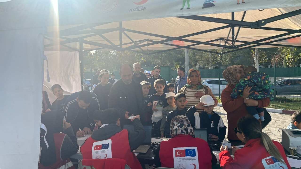 Osmaniye'de Y Şey Projesi Kapsamında Ailelere Çözüm Odaklı Destek