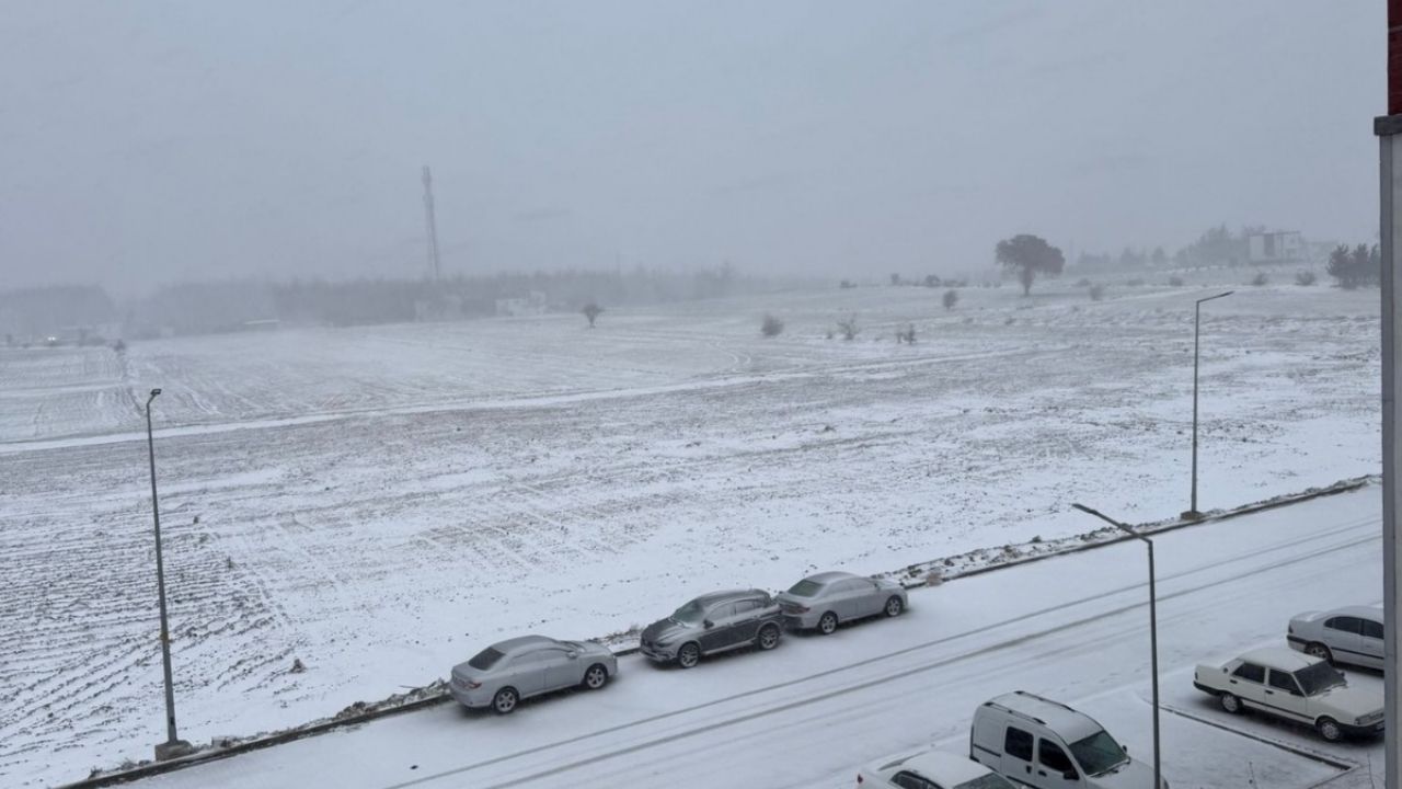 Osmaniye’nin Bu Ilçelerinde Yoğun Kar Yağışı Nedeniyle Okullar Tatil Edildi