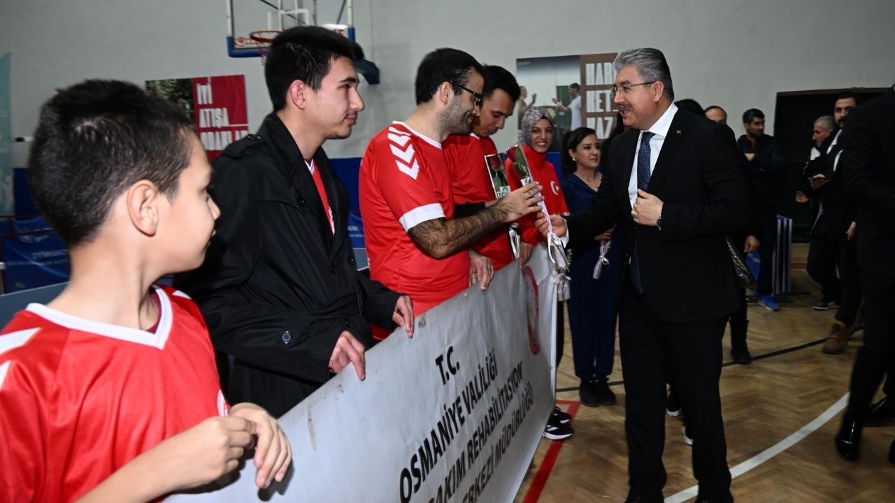 Özel Gereksinimli Bireyler Masa Tenisi Turnuvası Osmaniye’de Düzenlendi (2)