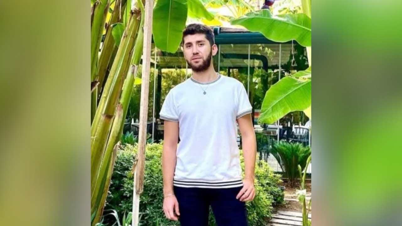 Paramedik Hamit Aras Davası Başladı Anne Duruşmaya Oğlunun Fotoğrafıyla Geldi (2)