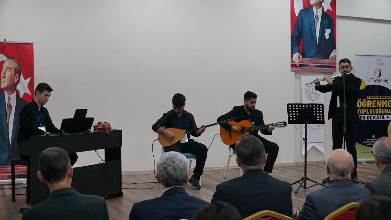 Scientix Projesi Stem İl Çalıştayı Osmaniye’de Başladı (5)