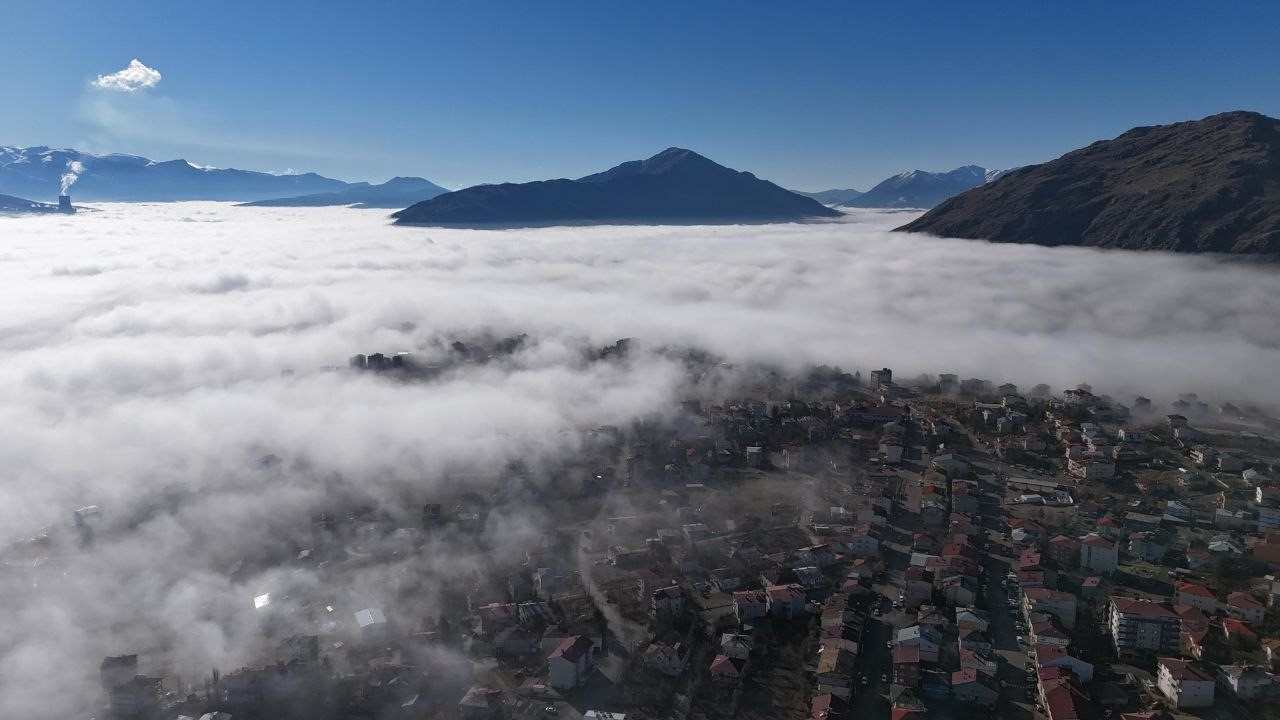 Tufanbeyli’de Sis Manzarası Kartpostallık Görüntüler Oluşturdu (2)