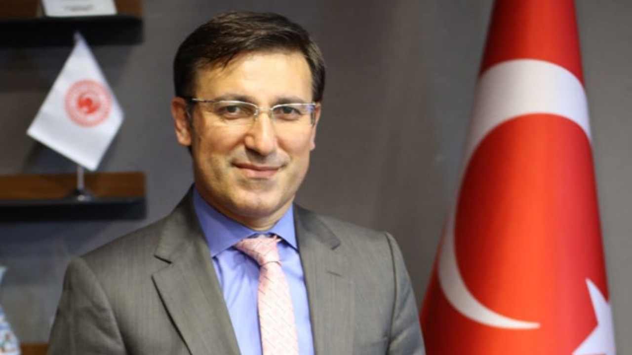 Türkiye Endonezya İlişkilerine Belgesel Nitelikli Eser Talip Küçükcan (5)