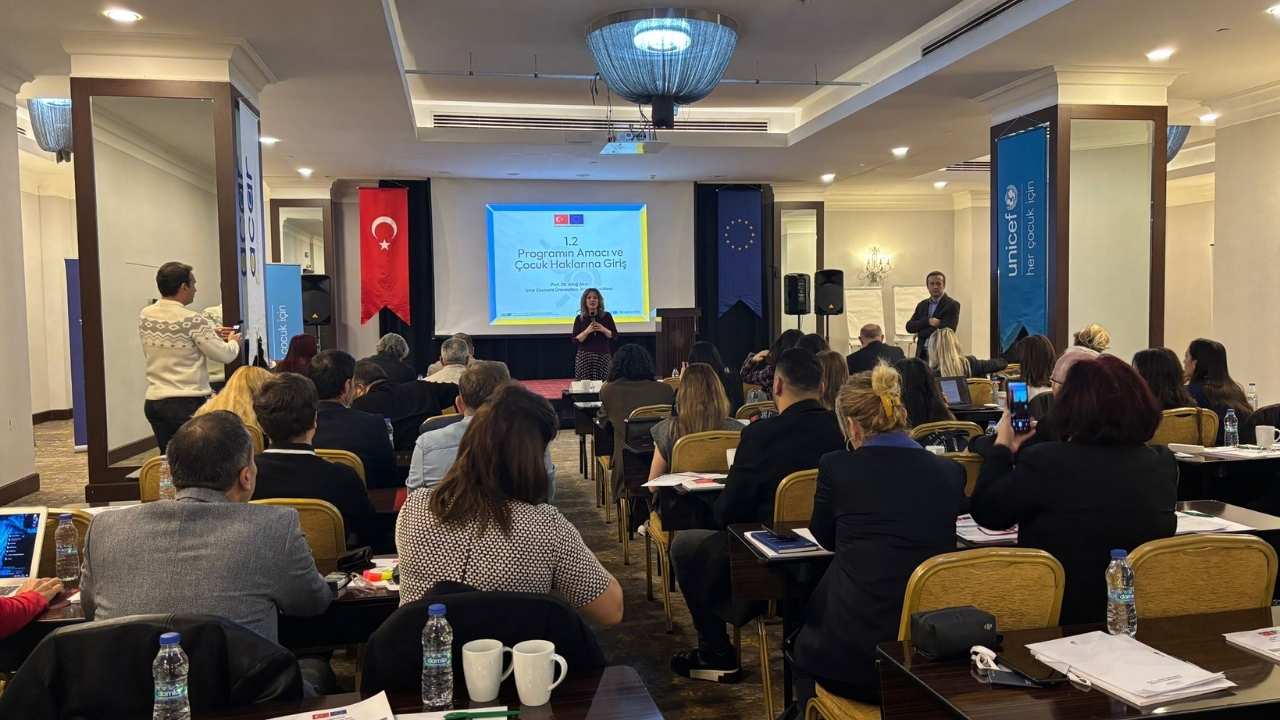 Unicef Ve Ab’den İstanbul'da Gazetecilere Çocuk Hakları Odaklı Medya Çalıştayı (3)