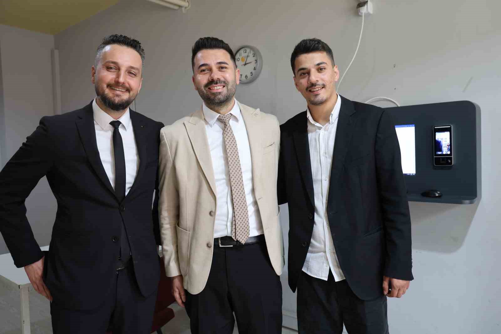 Yapay Zeka Ile Israf Önlendi, Sıfır Atıkta Örnek Okul Modeli Oluşturuldu (1)