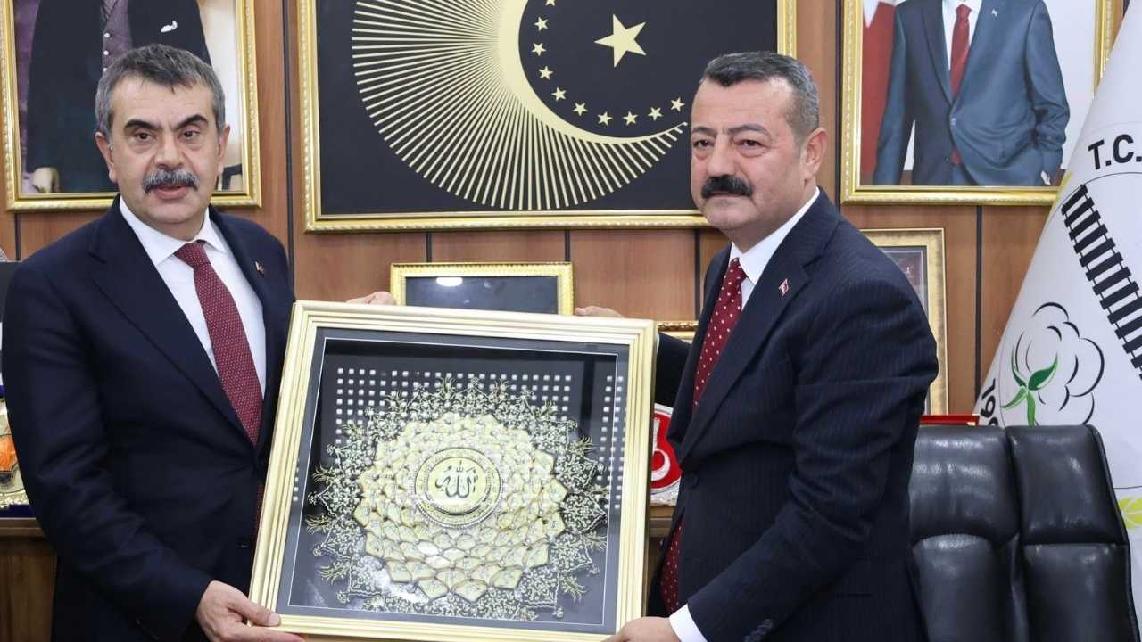 Yarbaşı Belediye Başkanı Aksoy, Bakan Tekin'e Taleplerini Sıraladı (4)