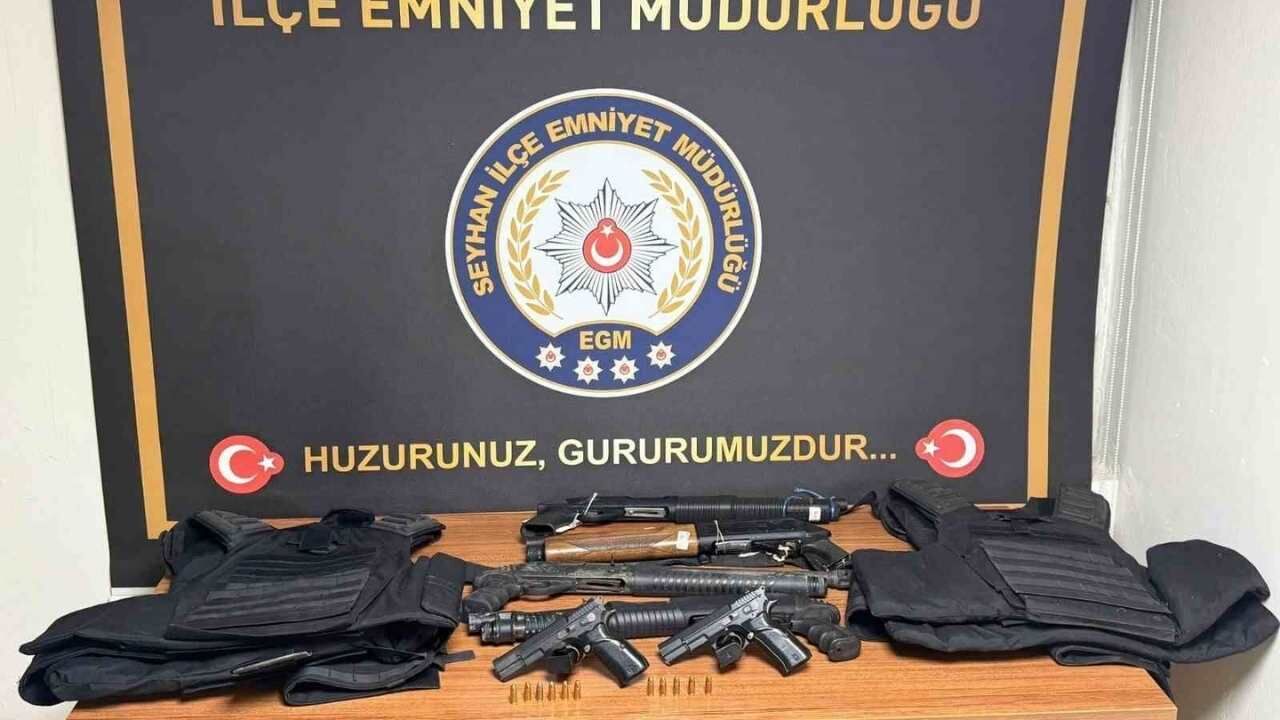 Adana’da Sokak Ortasında Silahlı Çatışma 7 Şüpheli Tutuklandı (2)