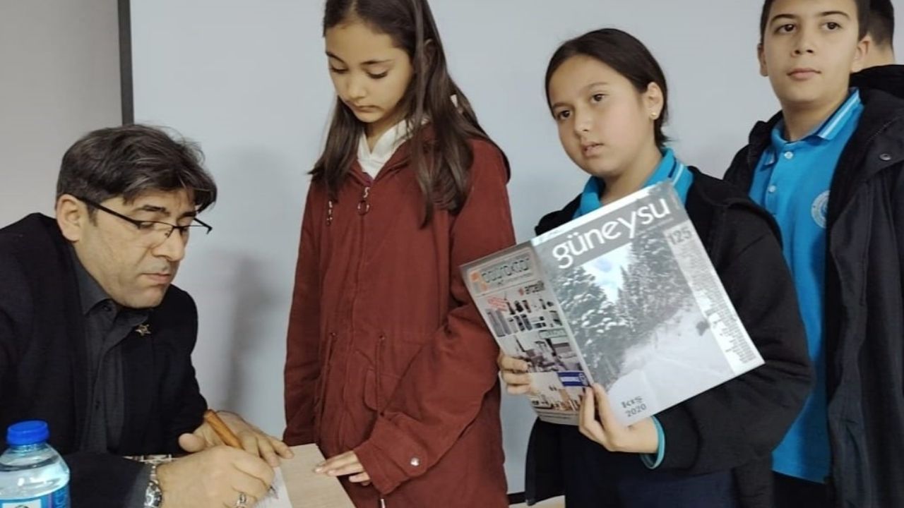 Göktürk Ortaokulu’nda Dil Şöleni Dr. Ahmet Doğru Öğrencilerle Buluştu (1)-1