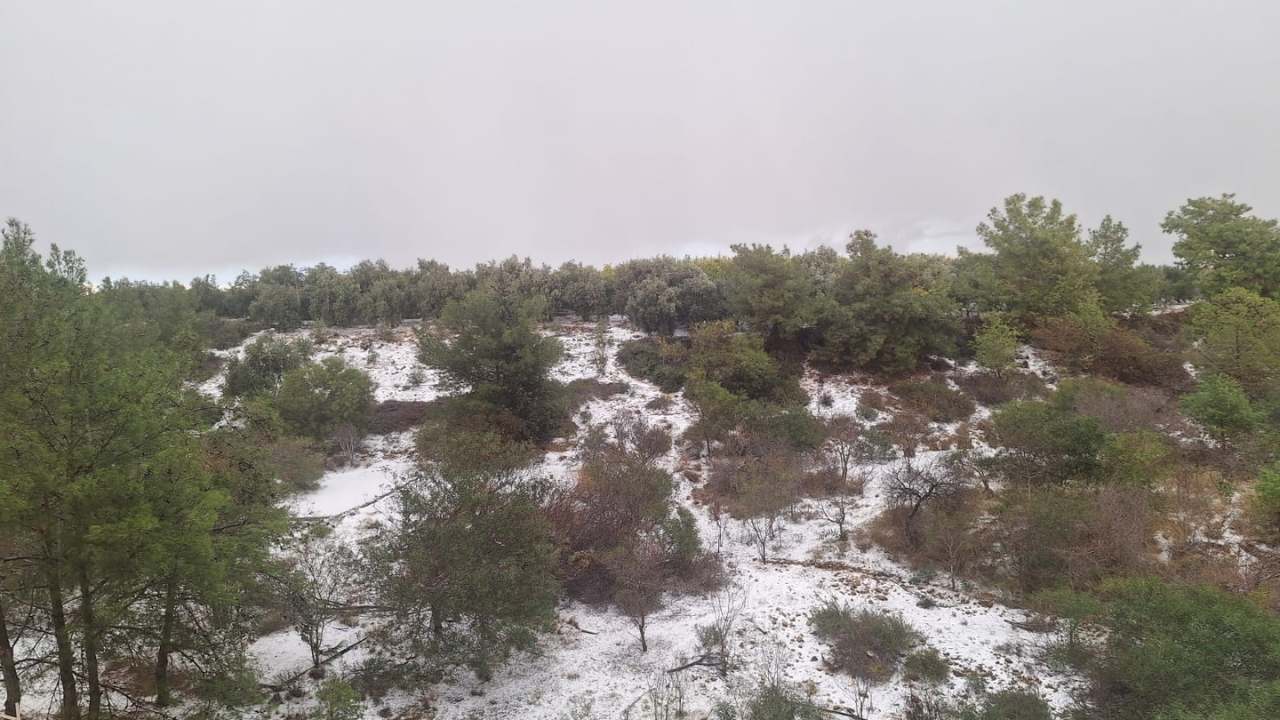 Mersin’de Görülmemiş Olay Önce Dolu Sonra Kar! Her Yer Bembeyaz Oldu! (4)