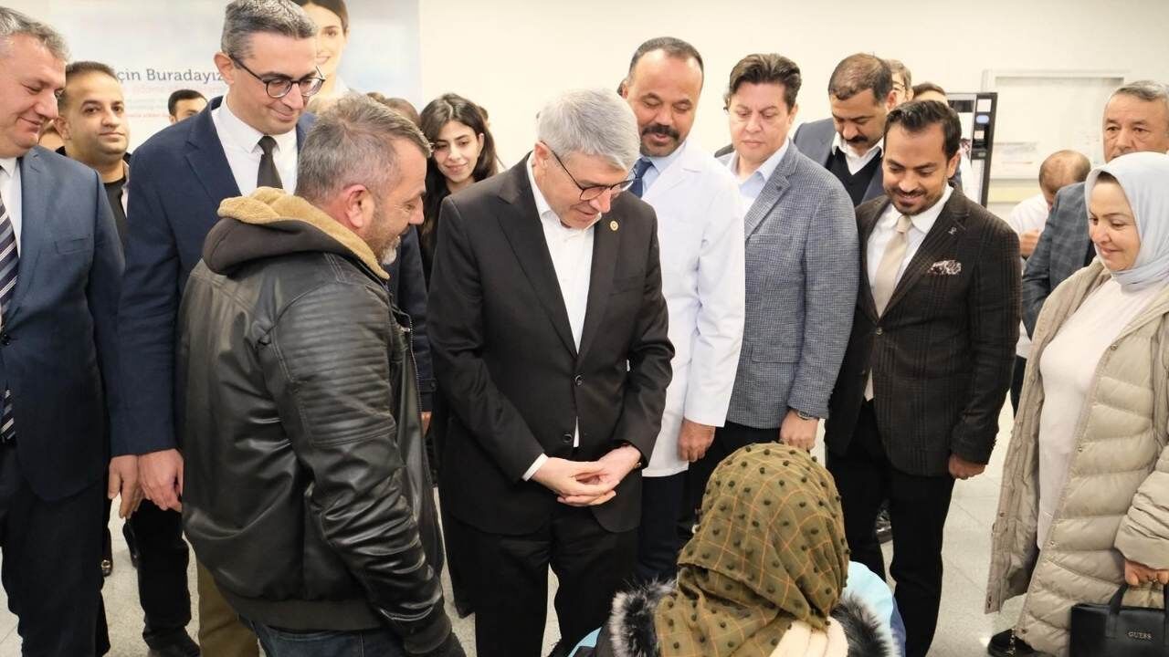 Osmaniye Araştırma Hastanesi’nde Randevu Sorunu Milletvekili Gülsoy Ve Ak Parti Teşkilatı İstişare Yaptı (1)