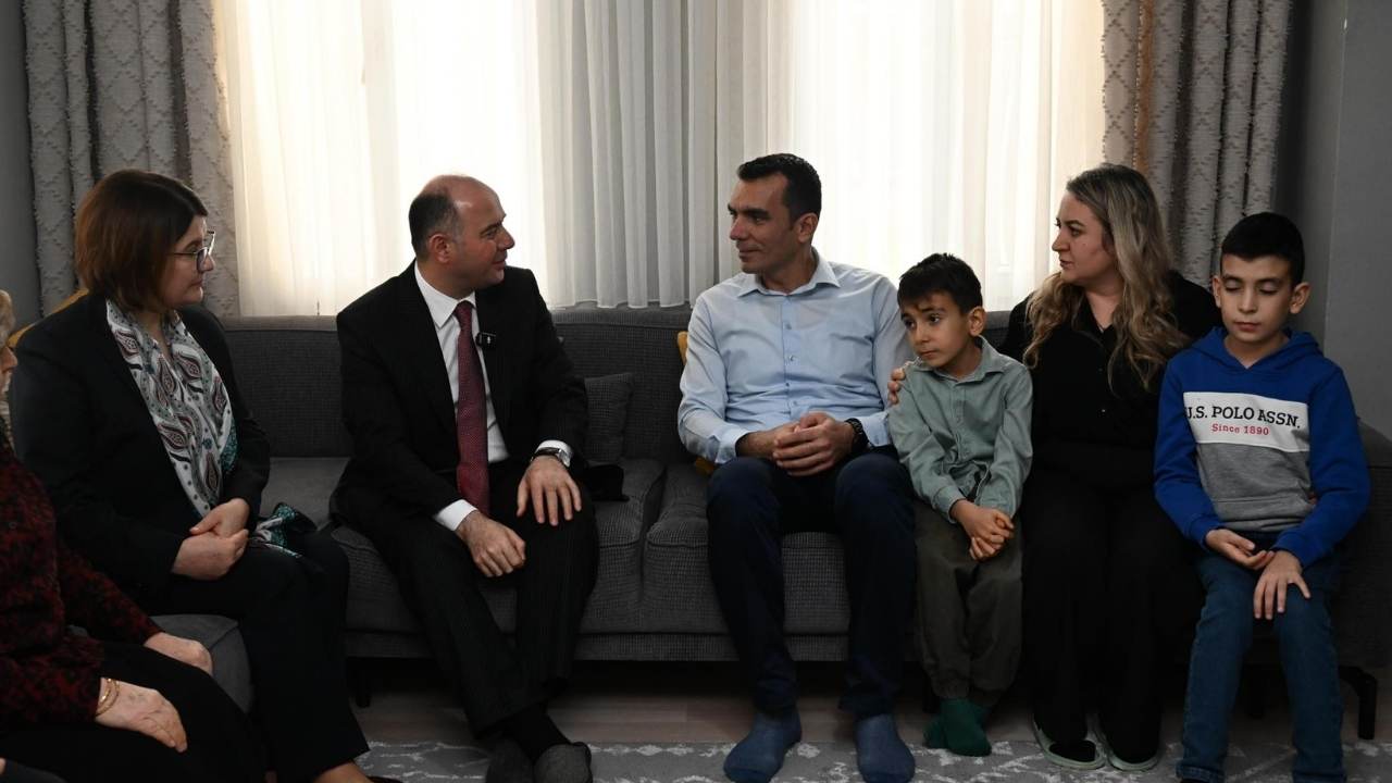 Osmaniye Valisi’nden İlk Selam Şehit Ailelerine (1)