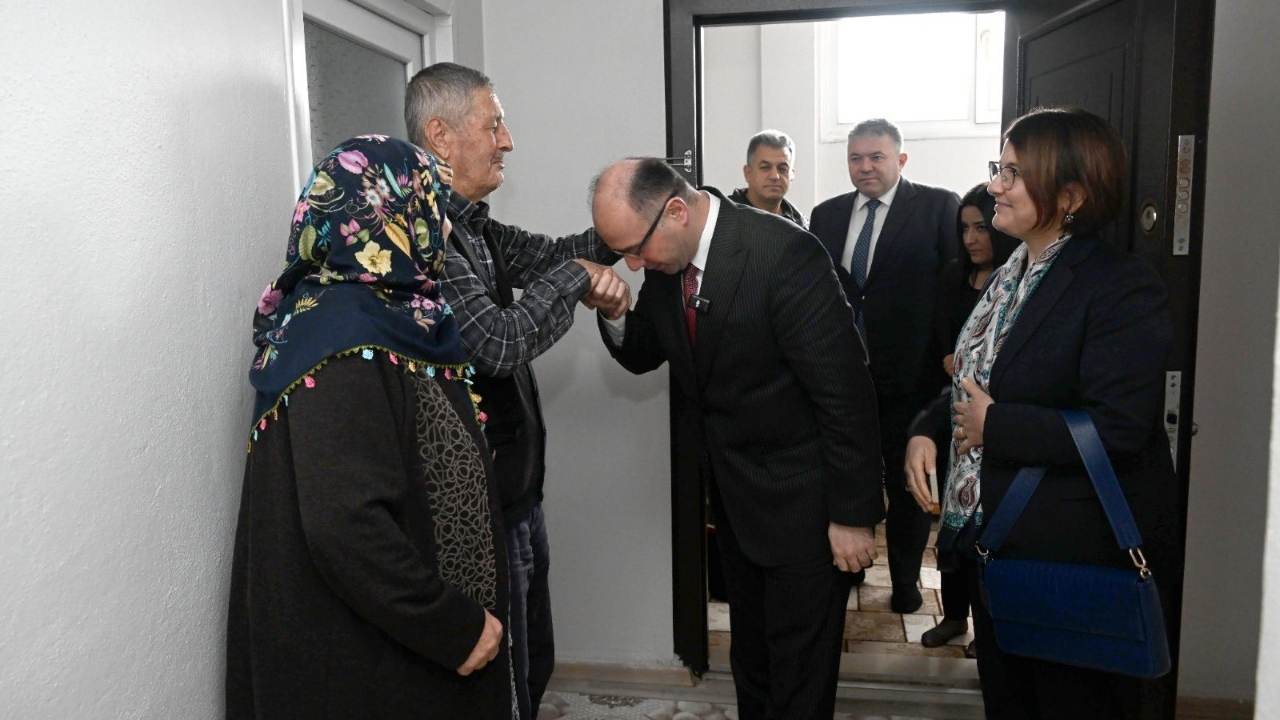 Osmaniye Valisi’nden İlk Selam Şehit Ailelerine (2)