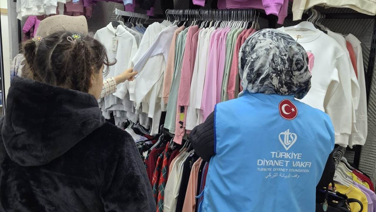 Osmaniye’de Gizemli Hayırsever Kimse Kim Olduğunu Bilmiyor Ama 113 Çocuğun Kaderini Değiştirdi! (2)