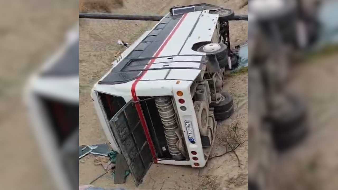 Adana’da Trafik Kazası 1’I Ağır 7 Tarım Işçisi Yaralandı (2)