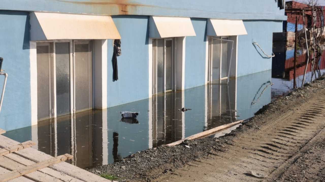 Amik Ovası’nda Şiddetli Yağış Tarım Arazileri Ve Evler Sular Altında (3)