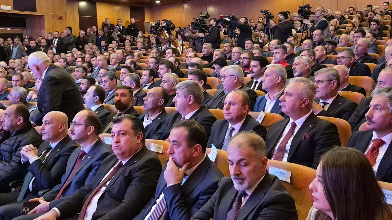 Deprem Bölgesinde Tarım Seferberliği Osmaniye Heyeti Kahramanmaraş’ta (1)