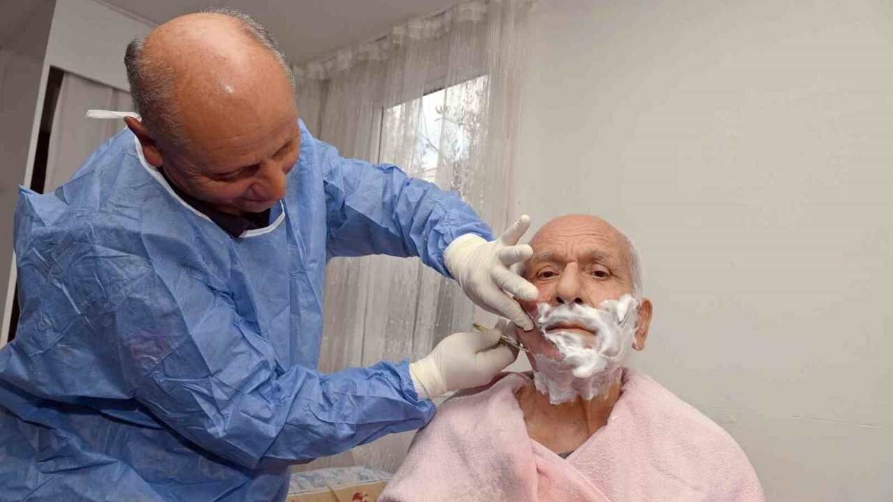 Evde Sağlık Hizmetiyle Hayatlar Kolaylaşıyor (2)