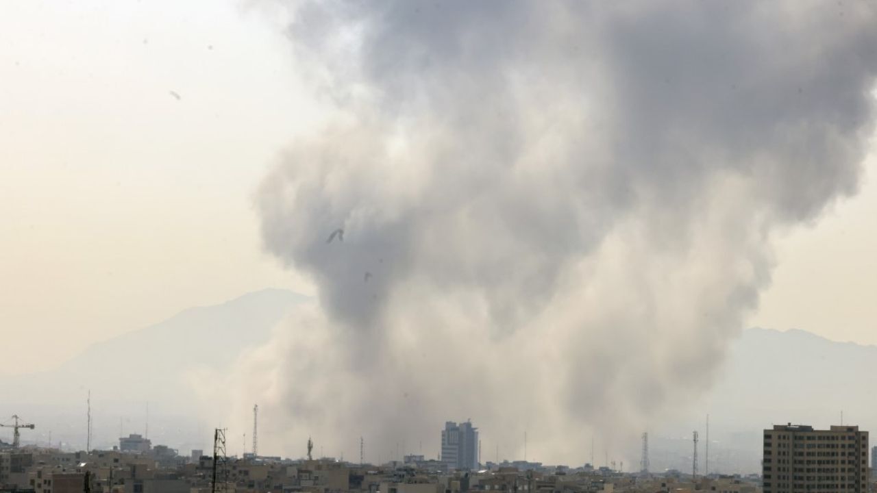 İsrail İran Hattında Tırmanış Hava Sahaları Kapatıldı, Karşılıklı Tehditler Sürüyor (1)