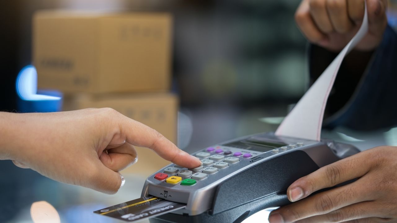 Kredi Kartı Limitiniz Bir Gecede Düşebilir! Kimlerin Limiti Yüzde 50 Silinecek