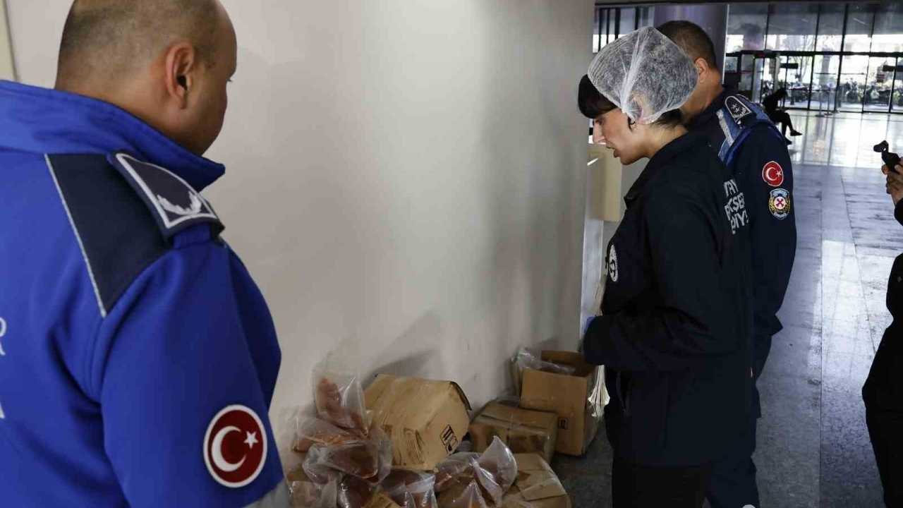 Menşei Belirsiz 100 Kilogram Kabak Tatlısı Imha Edildi (1)