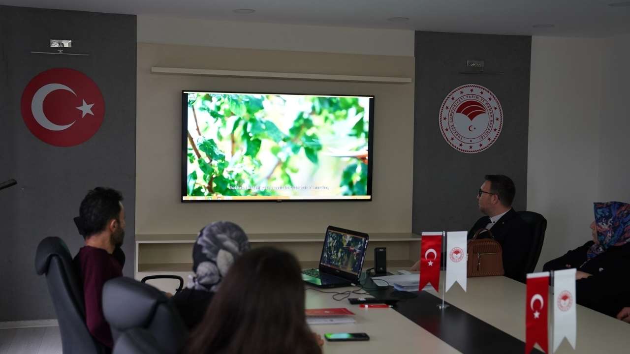 Osmaniye Kırsal Dezavantajlı Alanlar Kalkınma Projesi’nde Genç Girişimci Eğitimi Tamamlandı (2)